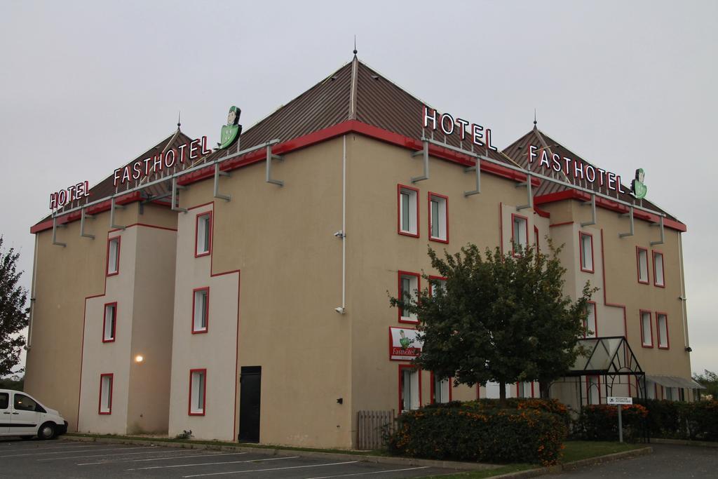 Fasthotel Montereau - Esmans Экстерьер фото